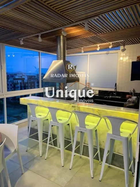 Foto 6 de Cobertura com 3 quartos à venda, 200m2 em Braga, Cabo Frio - RJ