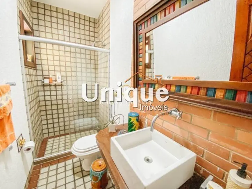 Foto 7 de Casa com 5 quartos à venda, 330m2 em Praia do Siqueira, Cabo Frio - RJ