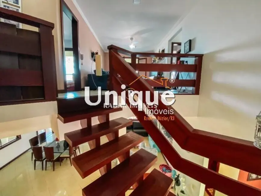 Foto 8 de Casa com 5 quartos à venda, 330m2 em Praia do Siqueira, Cabo Frio - RJ