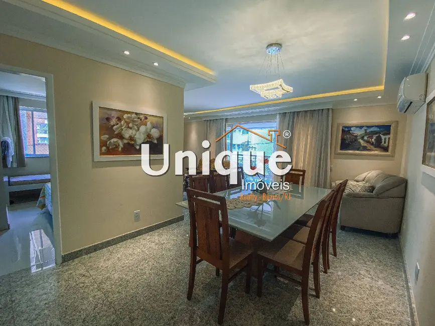 Apartamento com 4 quartos à venda, 180m2 em Centro, Cabo Frio - RJ - imagem 4 Foto 4 de Apartamento com 4 quartos à venda, 180m2 em Centro, Cabo Frio - RJ