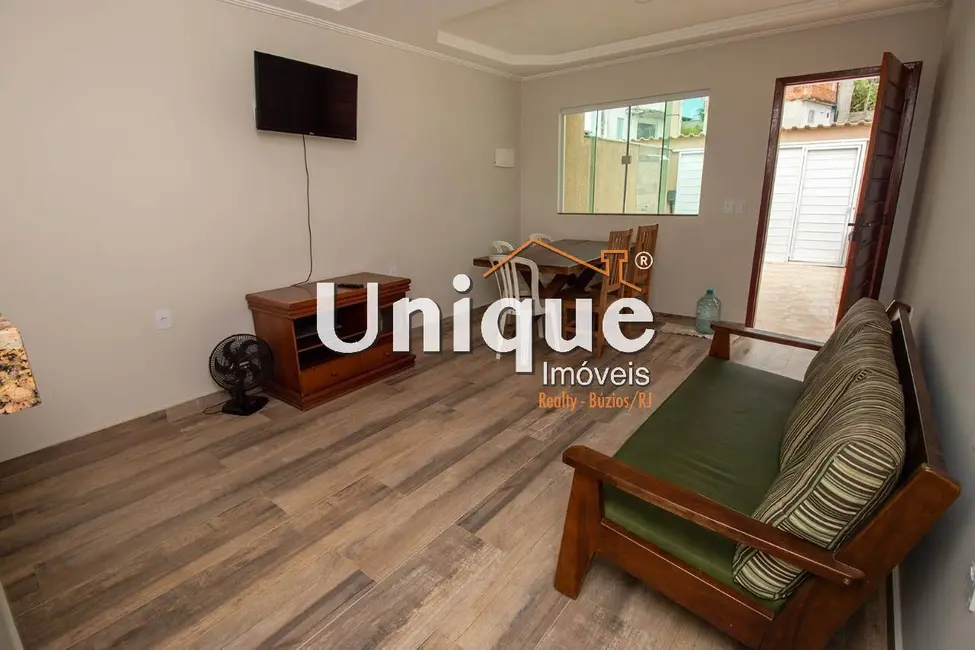 Casa com 2 quartos à venda, 70m2 em Parque Estoril, Sao Pedro Da Aldeia - RJ - imagem 3 Foto 3 de Casa com 2 quartos à venda, 70m2 em Parque Estoril, Sao Pedro Da Aldeia - RJ