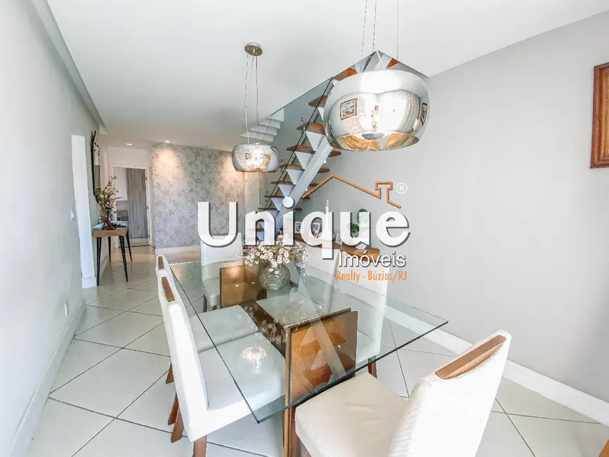 Cobertura com 4 quartos à venda, 255m2 em Vila Nova, Cabo Frio - RJ - imagem 2 Foto 2 de Cobertura com 4 quartos à venda, 255m2 em Vila Nova, Cabo Frio - RJ