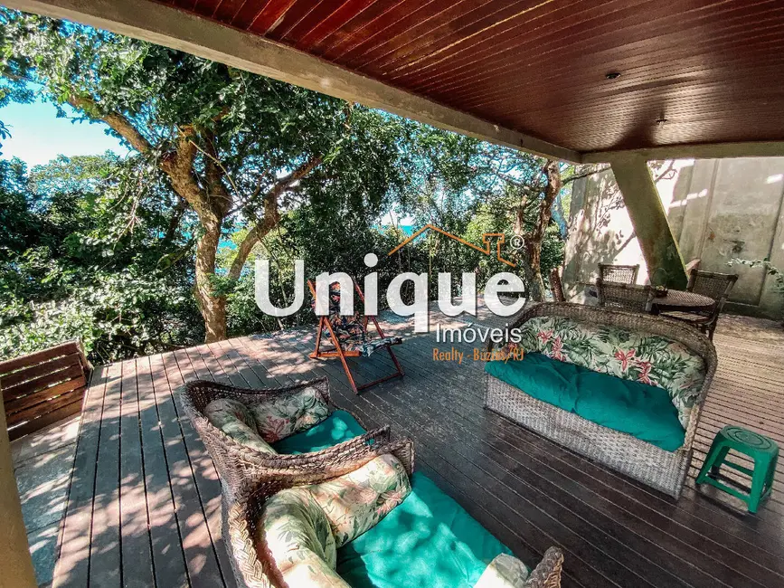 Casa com 5 quartos à venda, 370m2 em Boqueirão, Sao Pedro Da Aldeia - RJ - imagem 7 Foto 7 de Casa com 5 quartos à venda, 370m2 em Boqueirão, Sao Pedro Da Aldeia - RJ