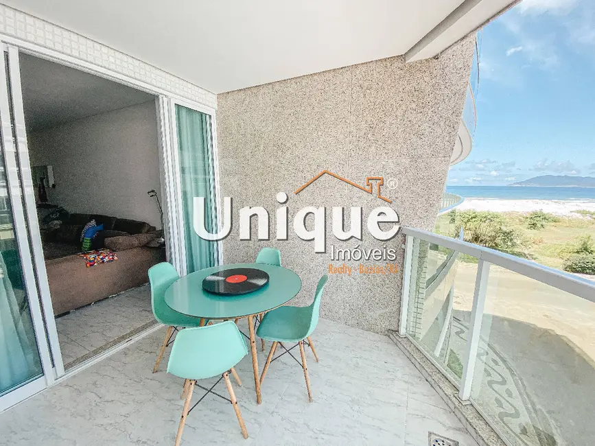 Foto 4 de Apartamento com 3 quartos à venda, 140m2 em Algodoal, Cabo Frio - RJ