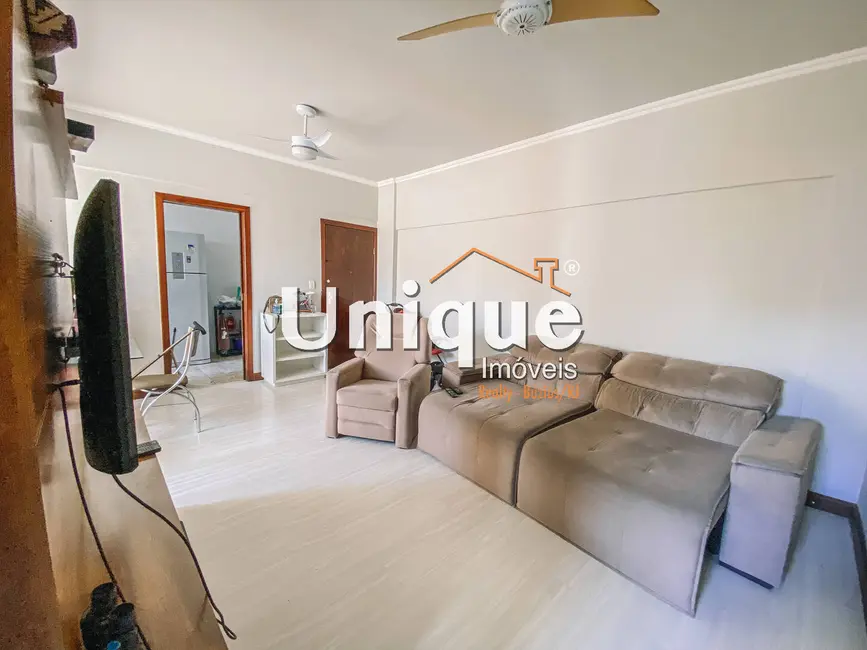 Apartamento com 3 quartos à venda, 90m2 em Centro, Cabo Frio - RJ - imagem 3 Foto 3 de Apartamento com 3 quartos à venda, 90m2 em Centro, Cabo Frio - RJ