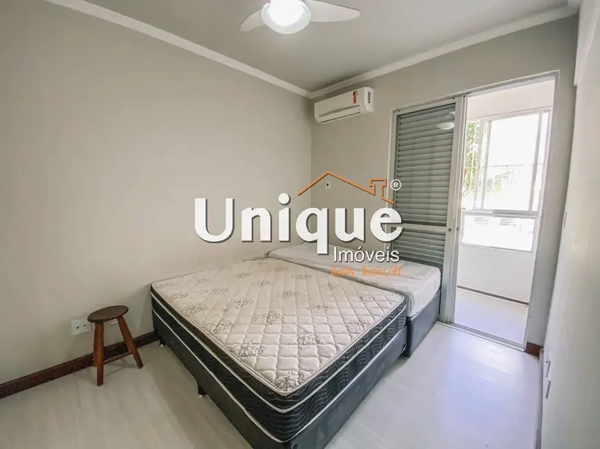 Apartamento com 3 quartos à venda, 90m2 em Centro, Cabo Frio - RJ - imagem 6 Foto 6 de Apartamento com 3 quartos à venda, 90m2 em Centro, Cabo Frio - RJ