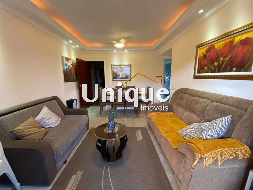 Apartamento com 3 quartos à venda, 140m2 em Centro, Cabo Frio - RJ - imagem 3 Foto 3 de Apartamento com 3 quartos à venda, 140m2 em Centro, Cabo Frio - RJ