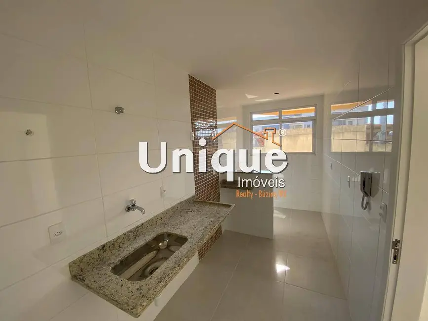 Apartamento com 1 quarto à venda, 57m2 em Braga, Cabo Frio - RJ - imagem 4 Foto 4 de Apartamento com 1 quarto à venda, 57m2 em Braga, Cabo Frio - RJ