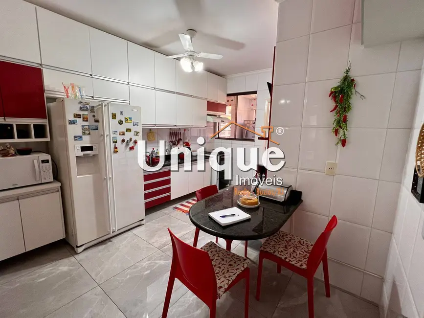 Foto 9 de Apartamento com 3 quartos à venda, 130m2 em Vila Nova, Cabo Frio - RJ