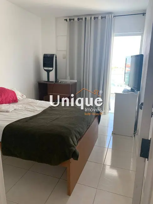 Cobertura com 3 quartos à venda, 170m2 em Braga, Cabo Frio - RJ - imagem 8 Foto 8 de Cobertura com 3 quartos à venda, 170m2 em Braga, Cabo Frio - RJ