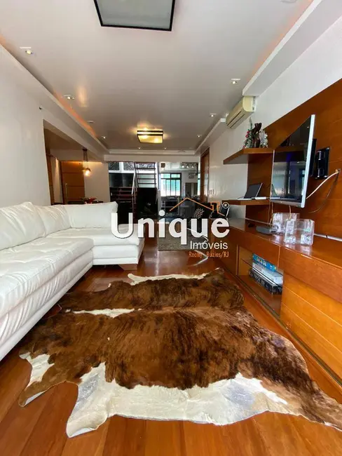 Cobertura com 3 quartos à venda, 175m2 em Centro, Cabo Frio - RJ - imagem 4 Foto 4 de Cobertura com 3 quartos à venda, 175m2 em Centro, Cabo Frio - RJ