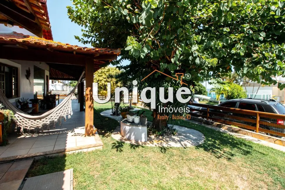 Foto 5 de Casa com 4 quartos à venda, 500m2 em Praia do Siqueira, Cabo Frio - RJ