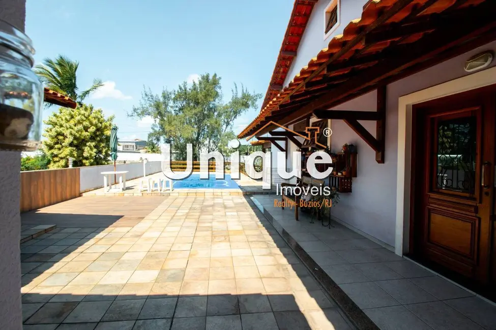 Foto 6 de Casa com 4 quartos à venda, 500m2 em Praia do Siqueira, Cabo Frio - RJ