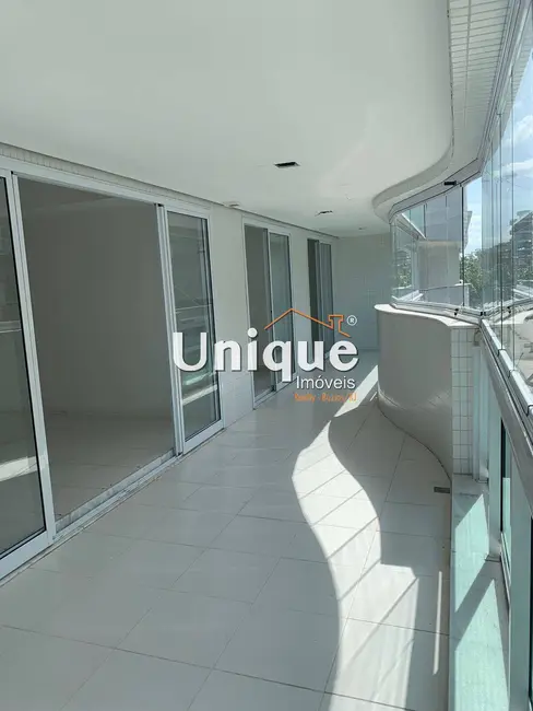 Foto 7 de Apartamento com 3 quartos à venda, 150m2 em Braga, Cabo Frio - RJ