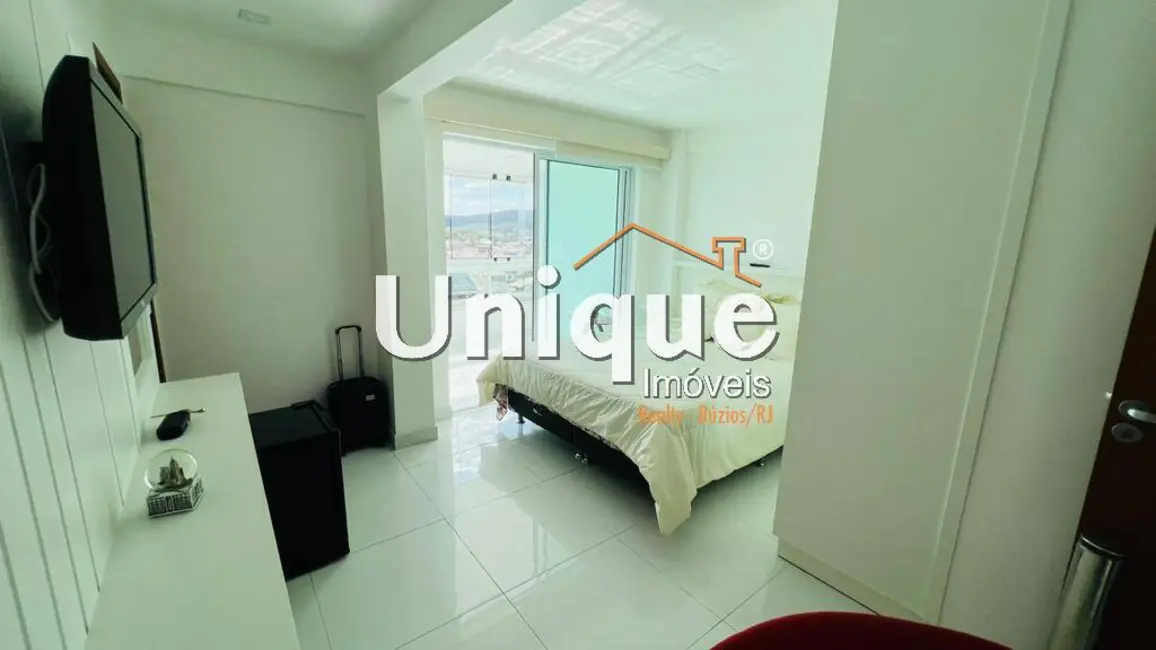 Foto 6 de Cobertura com 3 quartos à venda, 138m2 em Parque Central, Cabo Frio - RJ