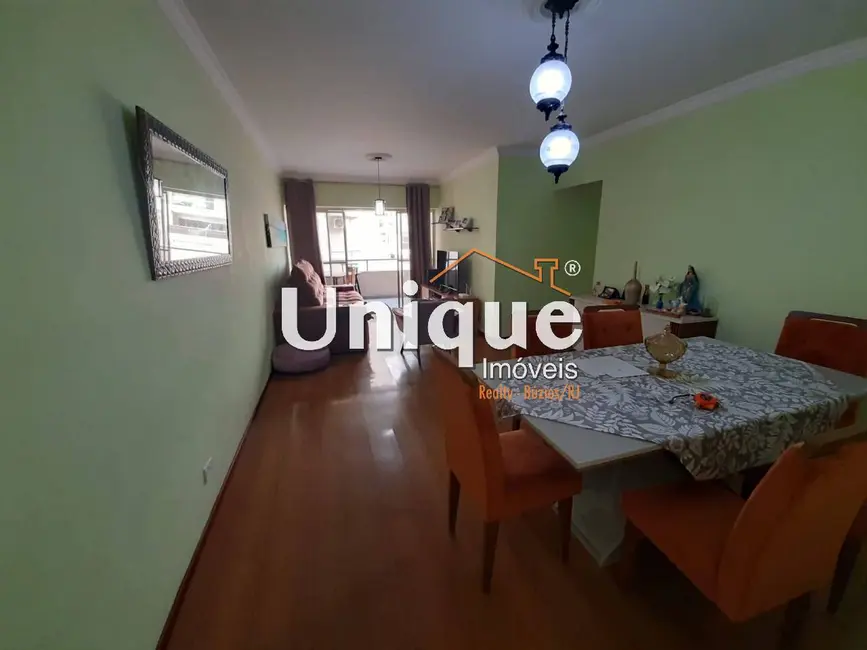 Foto 2 de Apartamento com 4 quartos à venda, 110m2 em Vila Nova, Cabo Frio - RJ