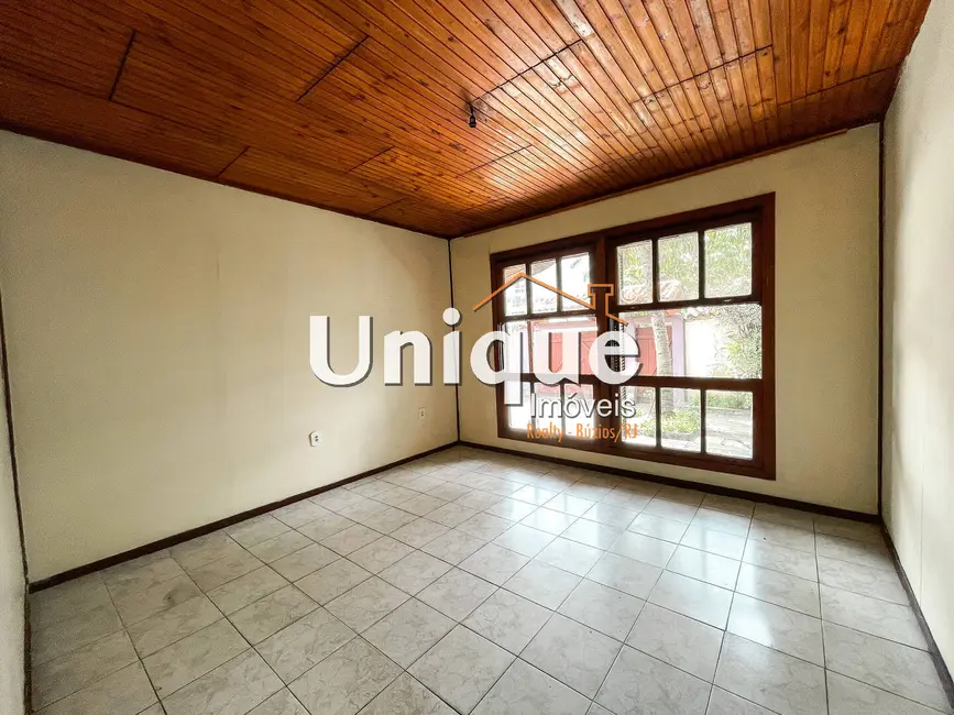 Foto 7 de Casa com 3 quartos à venda, 140m2 em Braga, Cabo Frio - RJ