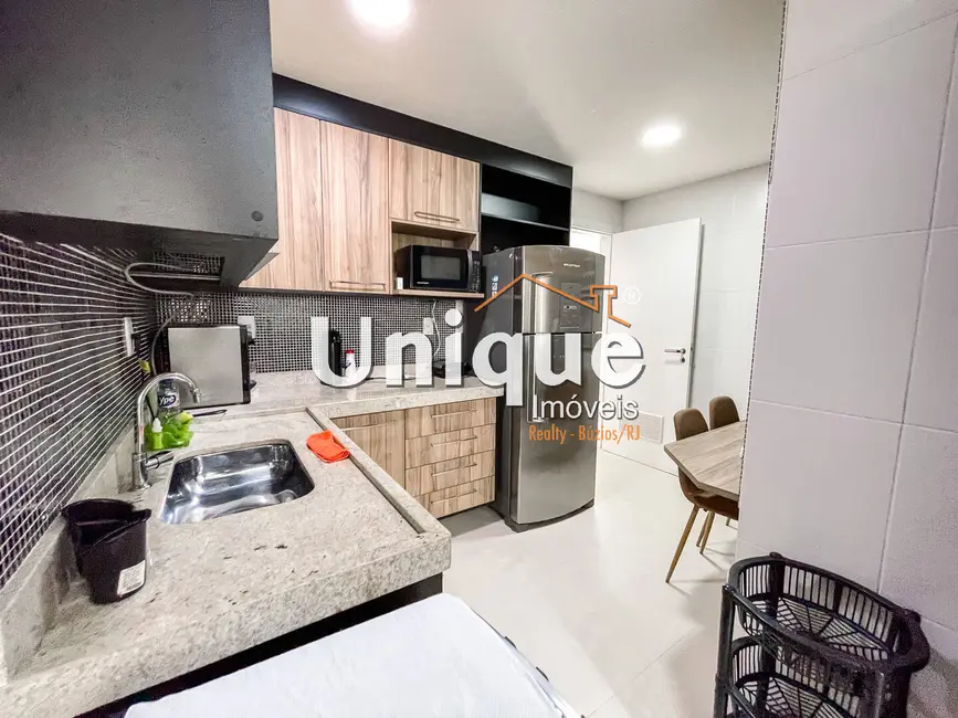 Cobertura com 4 quartos à venda, 200m2 em Centro, Cabo Frio - RJ - imagem 9 Foto 9 de Cobertura com 4 quartos à venda, 200m2 em Centro, Cabo Frio - RJ