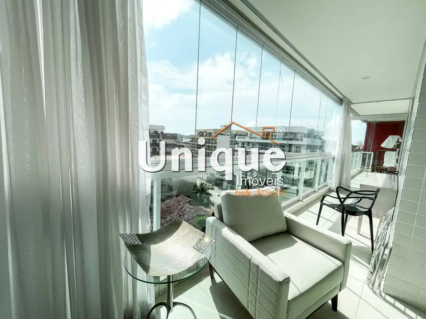 Cobertura com 4 quartos à venda, 200m2 em Centro, Cabo Frio - RJ - imagem 6 Foto 6 de Cobertura com 4 quartos à venda, 200m2 em Centro, Cabo Frio - RJ