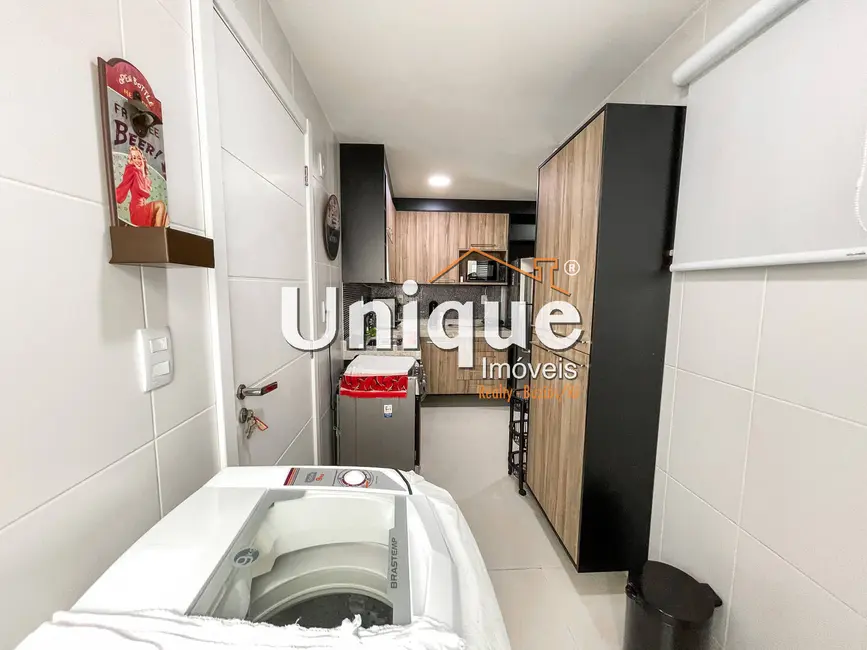 Cobertura com 4 quartos à venda, 200m2 em Centro, Cabo Frio - RJ - imagem 8 Foto 8 de Cobertura com 4 quartos à venda, 200m2 em Centro, Cabo Frio - RJ