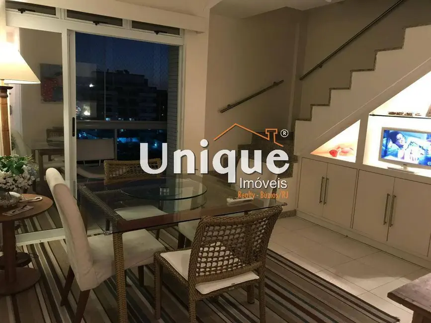 Cobertura com 3 quartos à venda, 190m2 em Centro, Cabo Frio - RJ - imagem 3 Foto 3 de Cobertura com 3 quartos à venda, 190m2 em Centro, Cabo Frio - RJ