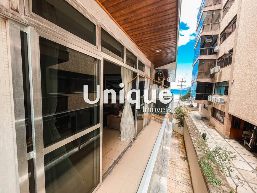 Foto 1 de Apartamento com 4 quartos à venda, 170m2 em Centro, Cabo Frio - RJ