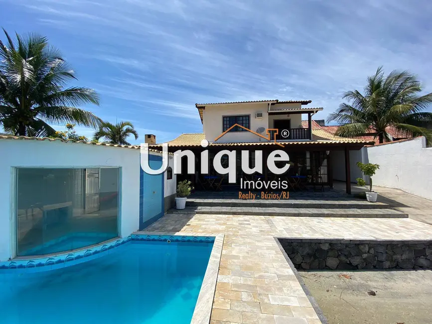 Casa com 5 quartos à venda, 300m2 em Ogiva, Cabo Frio - RJ - imagem 3 Foto 3 de Casa com 5 quartos à venda, 300m2 em Ogiva, Cabo Frio - RJ