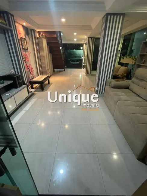 Foto 5 de Casa com 5 quartos à venda, 180m2 em Portinho, Cabo Frio - RJ