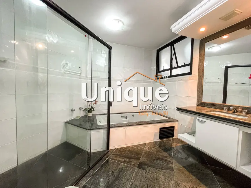 Apartamento com 3 quartos à venda, 160m2 em Vila Nova, Cabo Frio - RJ - imagem 8 Foto 8 de Apartamento com 3 quartos à venda, 160m2 em Vila Nova, Cabo Frio - RJ