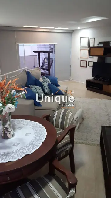 Apartamento com 5 quartos à venda, 250m2 em Braga, Cabo Frio - RJ - imagem 8 Foto 8 de Apartamento com 5 quartos à venda, 250m2 em Braga, Cabo Frio - RJ