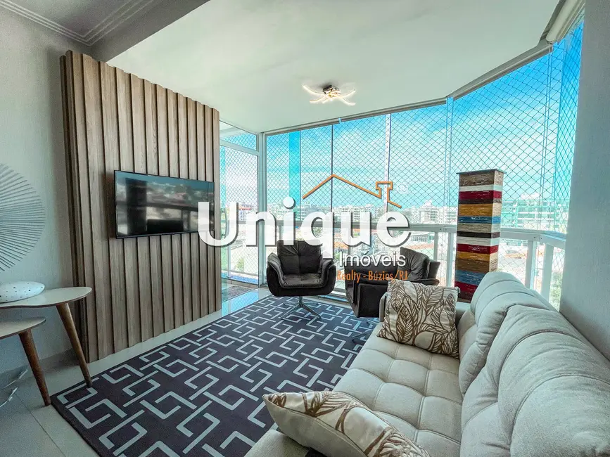 Foto 2 de Cobertura com 3 quartos à venda, 200m2 em Vila Nova, Cabo Frio - RJ