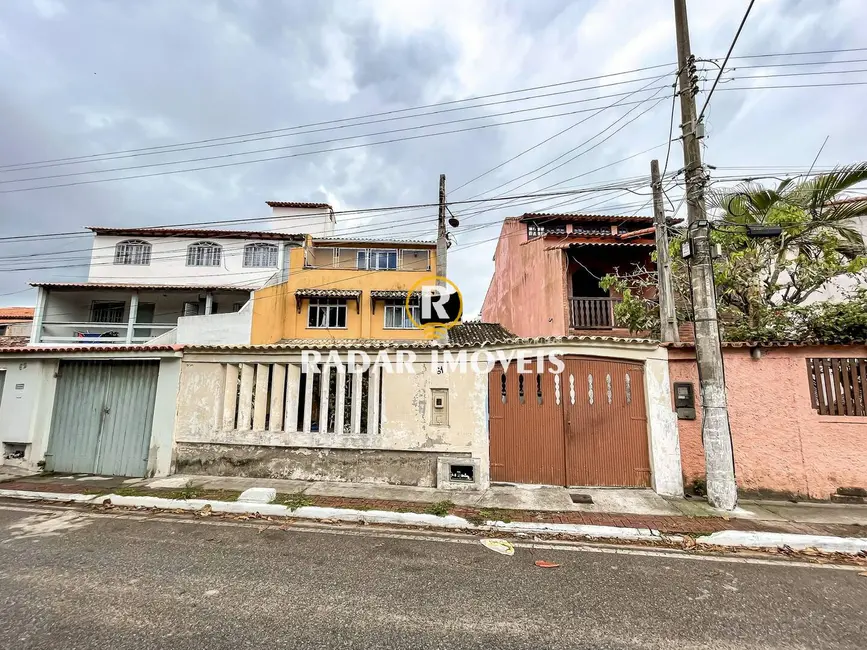 Foto 1 de Casa com 6 quartos à venda, 280m2 em Braga, Cabo Frio - RJ