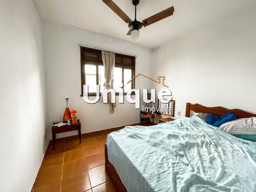 Foto 9 de Casa com 6 quartos à venda, 280m2 em Braga, Cabo Frio - RJ