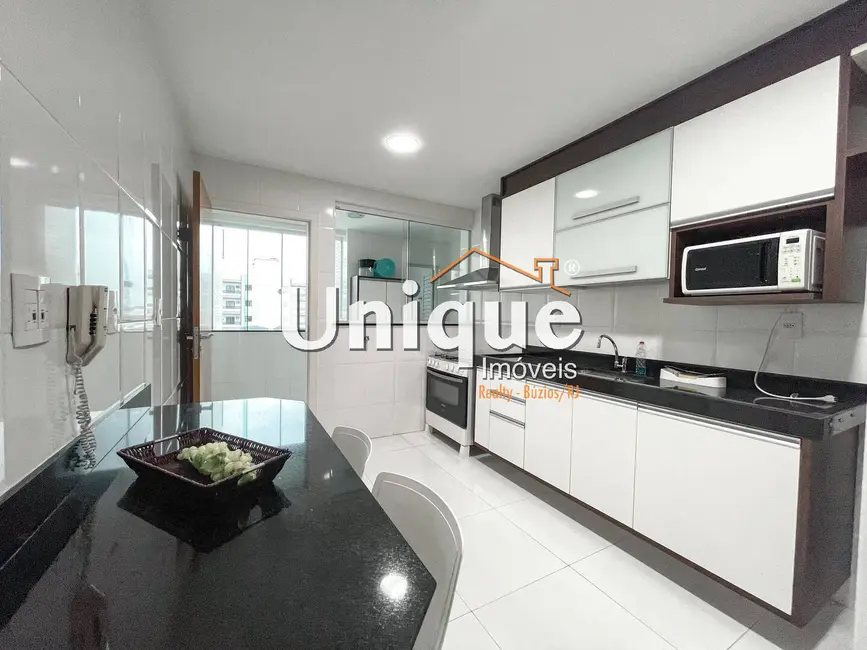 Foto 4 de Apartamento com 3 quartos à venda, 140m2 em Vila Nova, Cabo Frio - RJ