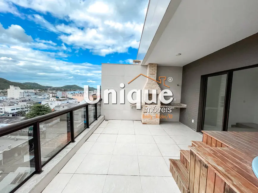 Foto 2 de Cobertura com 2 quartos à venda, 95m2 em Centro, Cabo Frio - RJ