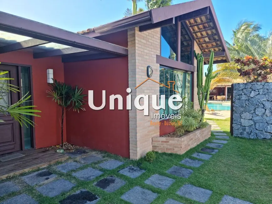 Casa com 4 quartos à venda, 900m2 em Estação, Sao Pedro Da Aldeia - RJ - imagem 9 Foto 9 de Casa com 4 quartos à venda, 900m2 em Estação, Sao Pedro Da Aldeia - RJ