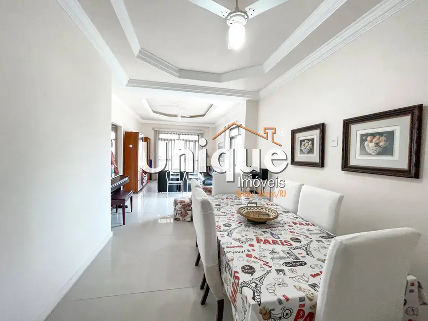 Foto 2 de Apartamento com 3 quartos à venda, 120m2 em Centro, Cabo Frio - RJ