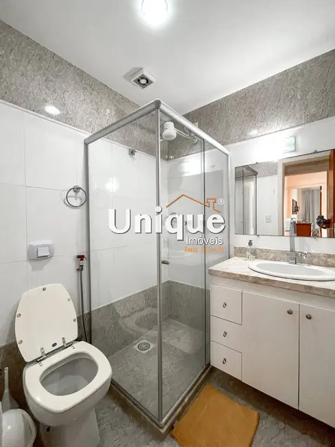 Apartamento com 3 quartos à venda, 120m2 em Centro, Cabo Frio - RJ - imagem 5 Foto 5 de Apartamento com 3 quartos à venda, 120m2 em Centro, Cabo Frio - RJ