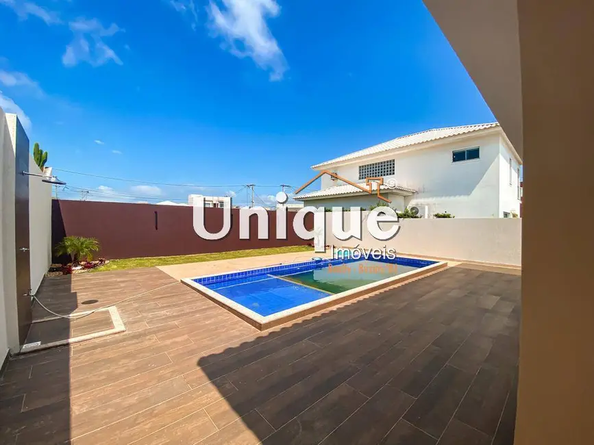 Foto 6 de Casa com 3 quartos à venda, 360m2 em Nova São Pedro, Sao Pedro Da Aldeia - RJ