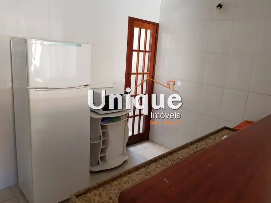 Casa com 3 quartos à venda, 100m2 em Peró, Cabo Frio - RJ - imagem 4 Foto 4 de Casa com 3 quartos à venda, 100m2 em Peró, Cabo Frio - RJ