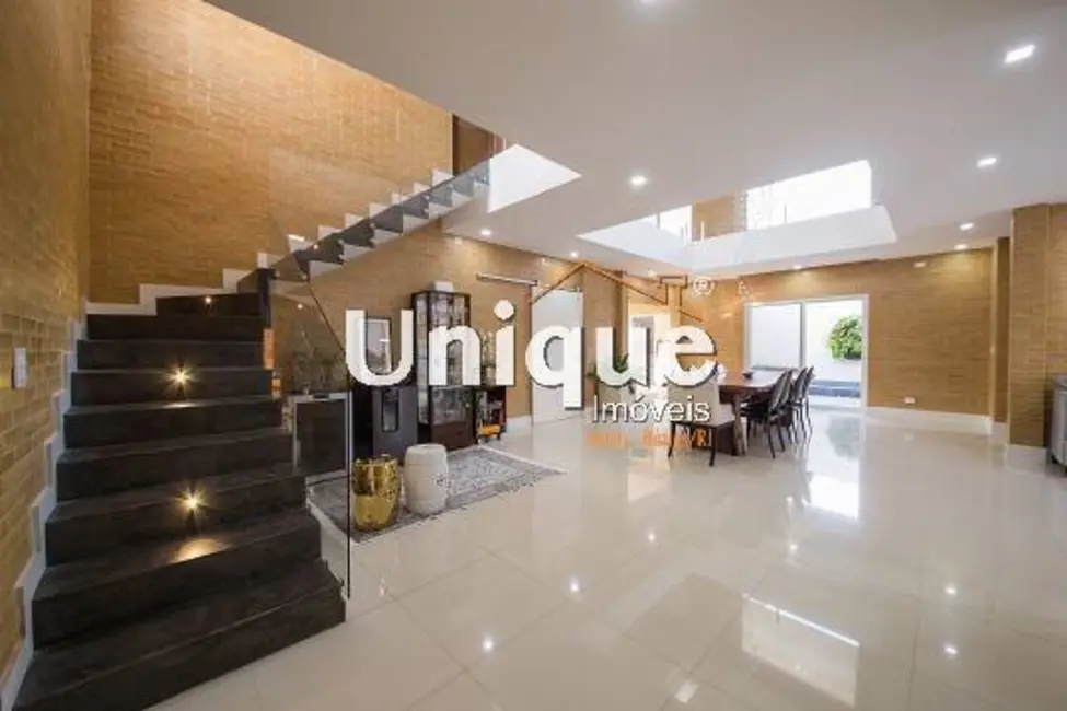 Foto 8 de Casa com 6 quartos à venda, 360m2 em Nova São Pedro, Sao Pedro Da Aldeia - RJ