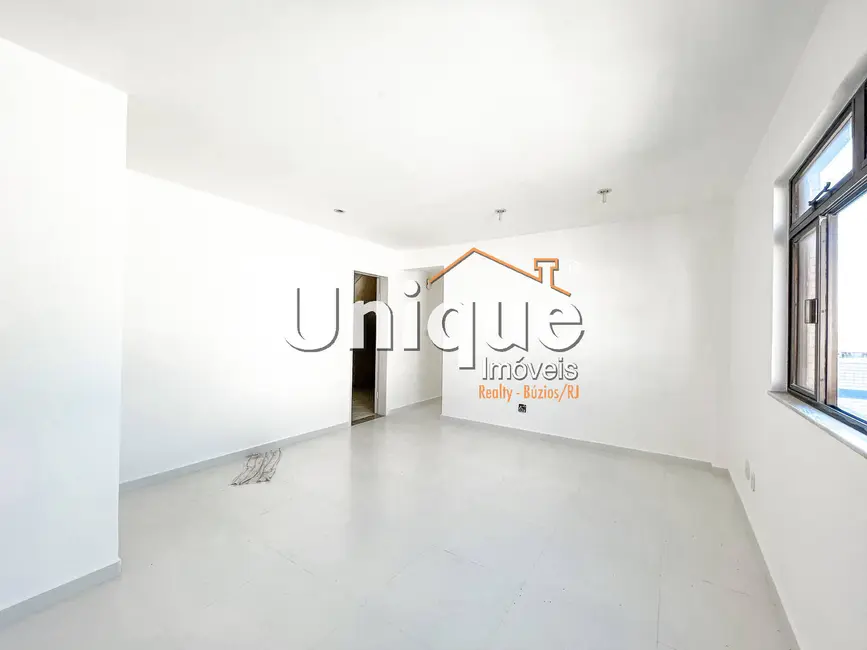 Cobertura com 4 quartos à venda, 180m2 em Algodoal, Cabo Frio - RJ - imagem 4 Foto 4 de Cobertura com 4 quartos à venda, 180m2 em Algodoal, Cabo Frio - RJ