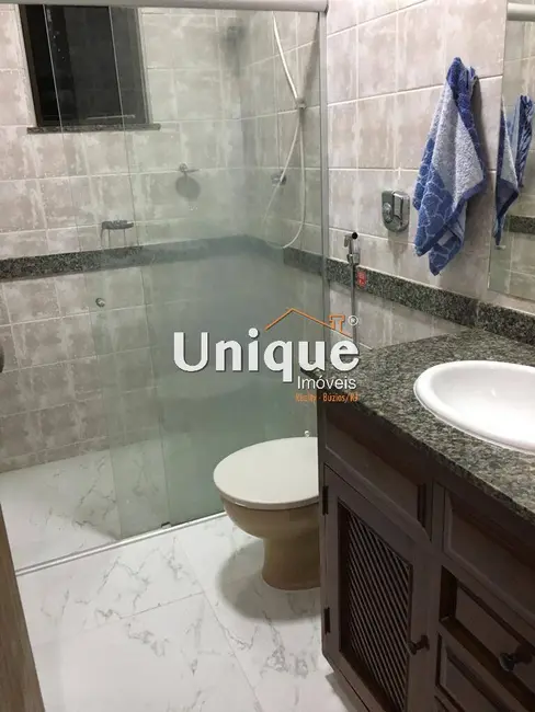 Foto 8 de Apartamento com 2 quartos à venda, 87m2 em Cabo Frio - RJ