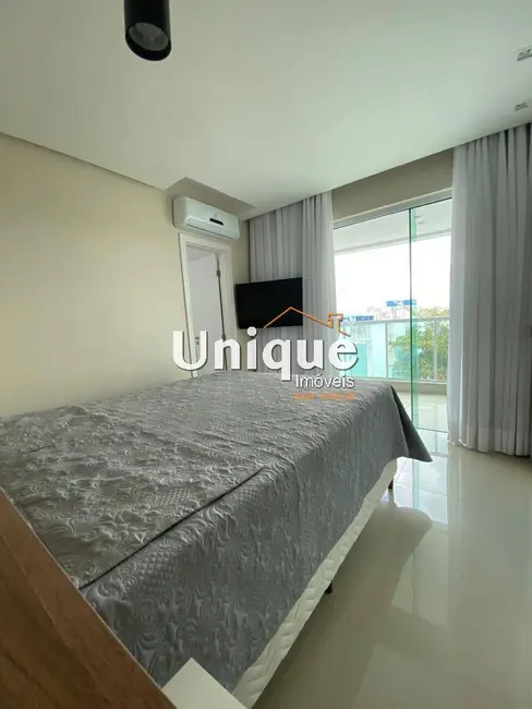 Foto 2 de Apartamento com 3 quartos à venda, 188m2 em Vila Nova, Cabo Frio - RJ