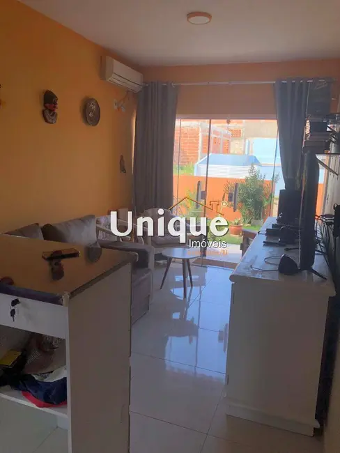 Foto 5 de Casa com 2 quartos à venda, 350m2 em Parque Dois Meninos, Sao Pedro Da Aldeia - RJ