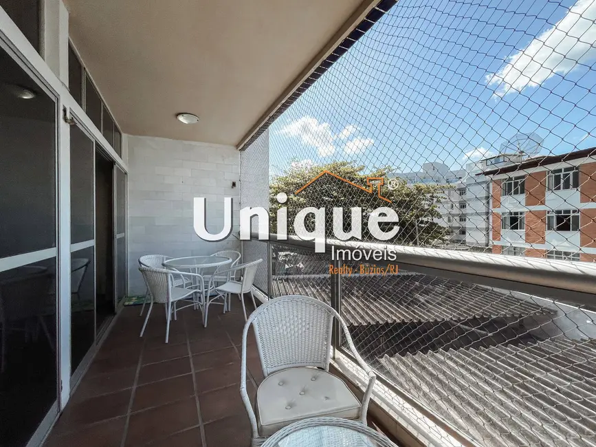 Foto 4 de Apartamento com 3 quartos à venda, 120m2 em Vila Nova, Cabo Frio - RJ