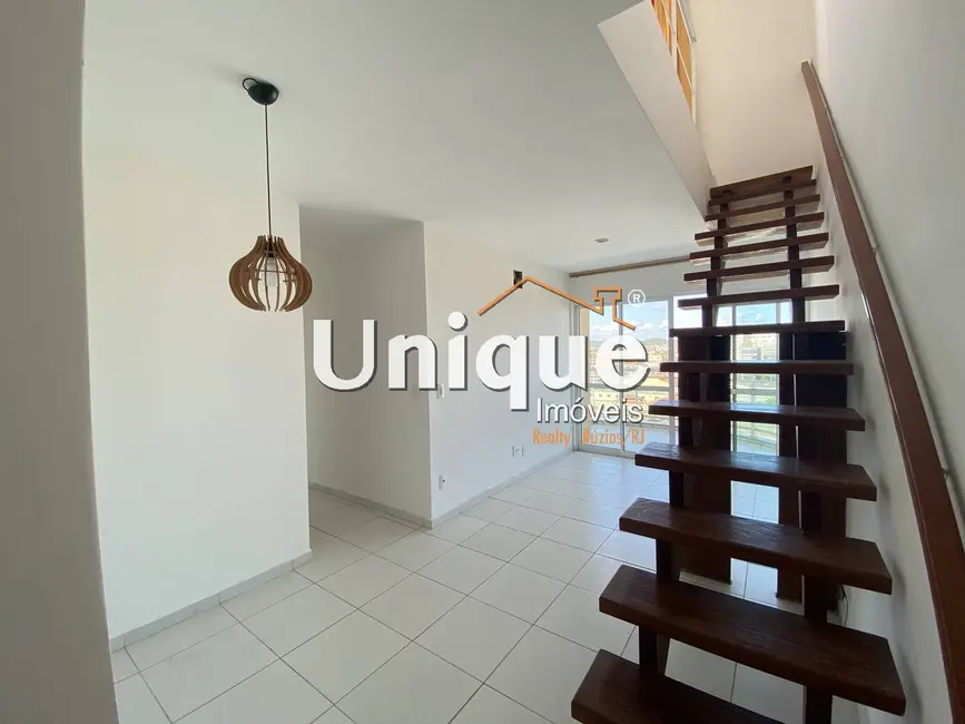 Foto 2 de Apartamento com 3 quartos à venda, 135m2 em Braga, Cabo Frio - RJ