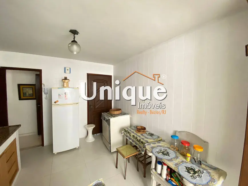 Apartamento com 3 quartos à venda, 166m2 em São Bento, Cabo Frio - RJ - imagem 8 Foto 8 de Apartamento com 3 quartos à venda, 166m2 em São Bento, Cabo Frio - RJ