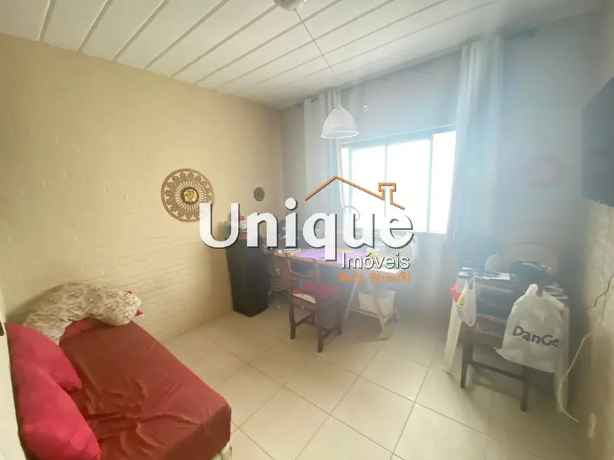 Foto 7 de Casa com 3 quartos à venda, 300m2 em Sao Pedro Da Aldeia - RJ