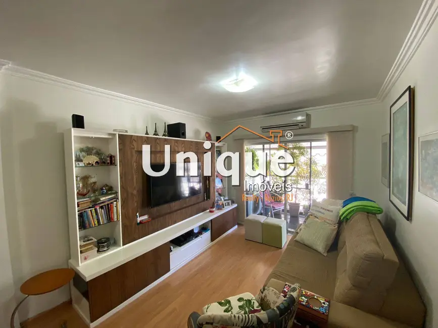 Apartamento com 2 quartos à venda, 100m2 em Passagem, Cabo Frio - RJ - imagem 5 Foto 5 de Apartamento com 2 quartos à venda, 100m2 em Passagem, Cabo Frio - RJ